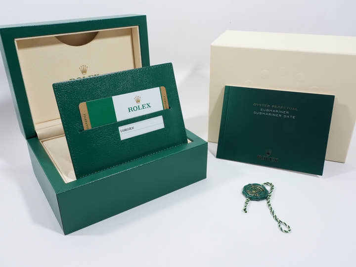 ロレックス サブマリーナー デイト Ref.116610LV ステンレススチール グリーン文字盤