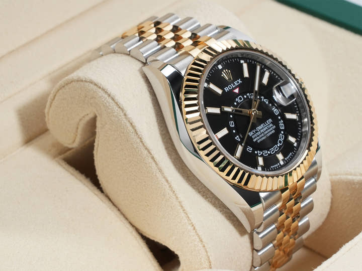 ロレックス スカイドゥエラー Ref.336933 ステンレススチール/イエローゴールド ブラック文字盤 ジュビリーブレスレット