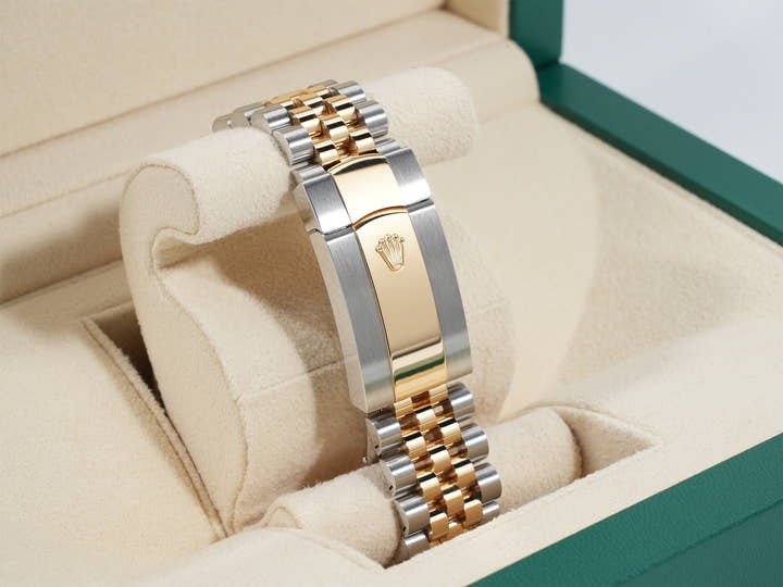 ロレックス スカイドゥエラー Ref.336933 ステンレススチール/イエローゴールド ブラック文字盤 ジュビリーブレスレット