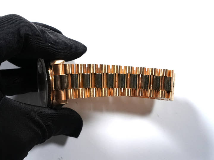 ロレックス デイデイト36 Ref.18238NGR イエローゴールド ホワイトシェル文字盤