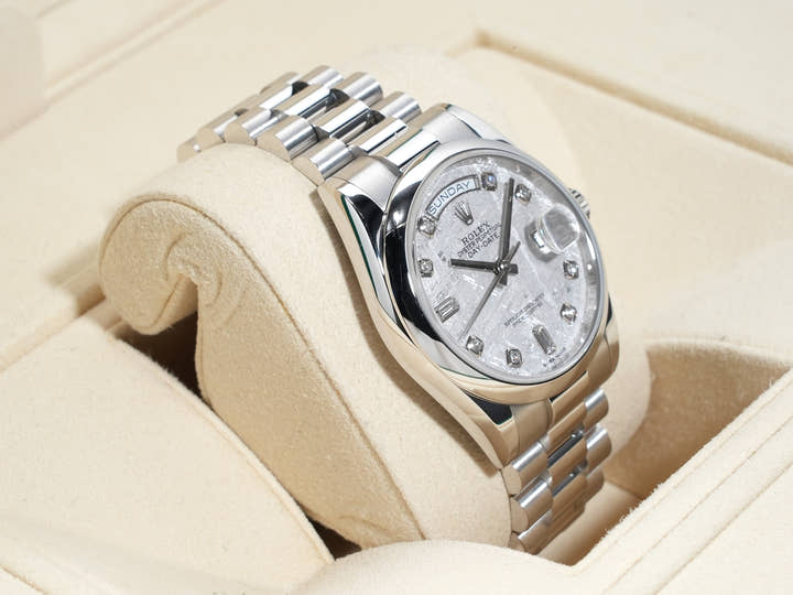ロレックス デイデイト36 Ref.118206A プラチナ メテオライト文字盤