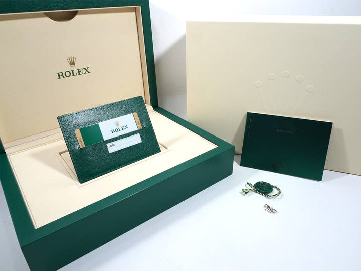 ロレックス デイデイト36 Ref.118206A プラチナ メテオライト文字盤