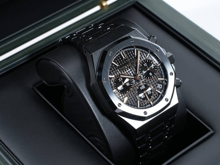 オーデマピゲ ロイヤルオーク クロノグラフ Ref.26240CE.OO.1225CE.02 ブラックセラミック ブラック文字盤