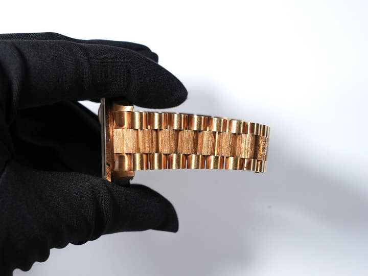 ロレックス デイデイト Ref.18248 イエローゴールド アイボリー文字盤 中古 usd7kwih