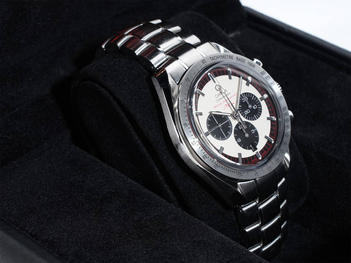 オメガ スピードマスター シューマッハ レジェンド Ref.3853.32 アイボリー×ブラック文字盤 中古 93ro395d