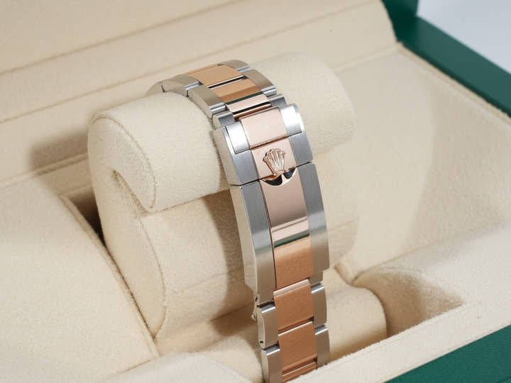 ロレックス ヨットマスター40 Ref.126621 ステンレススチール/エバーローズゴールド チョコレート文字盤