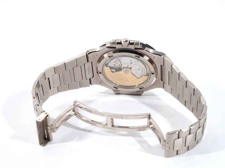 パテックフィリップ ノーチラス Ref.3711/1G-001 ホワイトゴールド ブラック文字盤