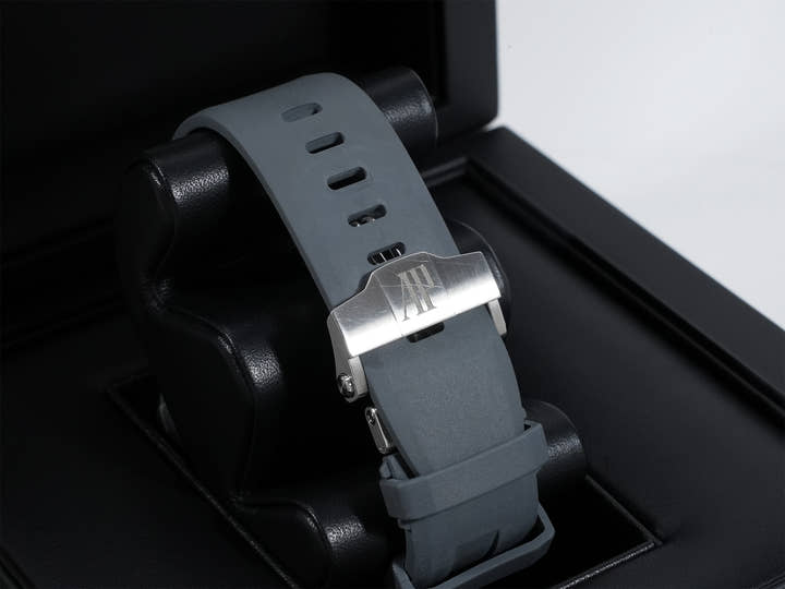 オーデマピゲ ロイヤルオーク オフショア ダイバー Ref.15710ST.OO.A002CA.01 ステンレススチール ブラック文字盤