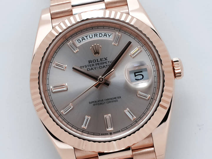 ロレックス デイデイト40 Ref.228235A エバーローズゴールド サンダストx10Pダイヤ文字盤