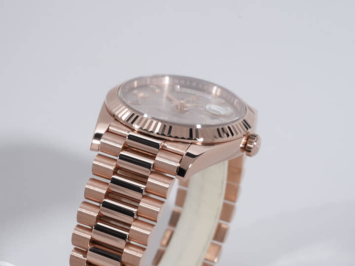 ロレックス デイデイト40 Ref.228235A エバーローズゴールド サンダストx10Pダイヤ文字盤