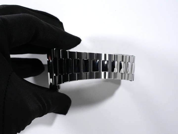 パテックフィリップ ノーチラス Ref.5711/1A-011 ステンレススチール ホワイト文字盤