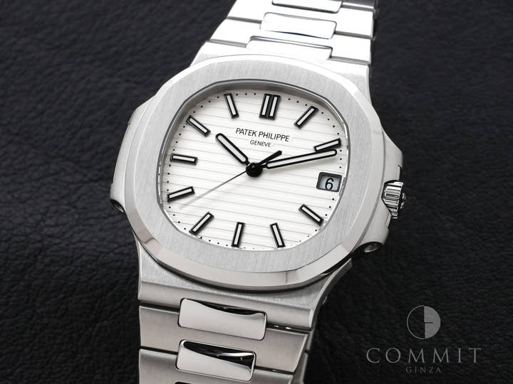 パテックフィリップ ノーチラス Ref.5711/1A-011 ステンレススチール ホワイト文字盤