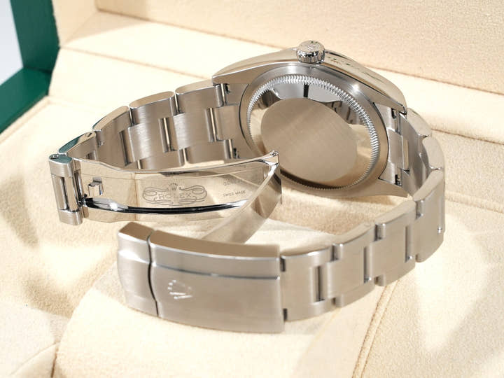 ロレックス オイスターパーペチュアル36 Ref.126000 ステンレススチール コーラルレッド文字盤