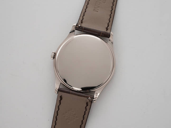 Patek Philippe Calatrava Ref. 5196G-001 White Gold Silver Dial