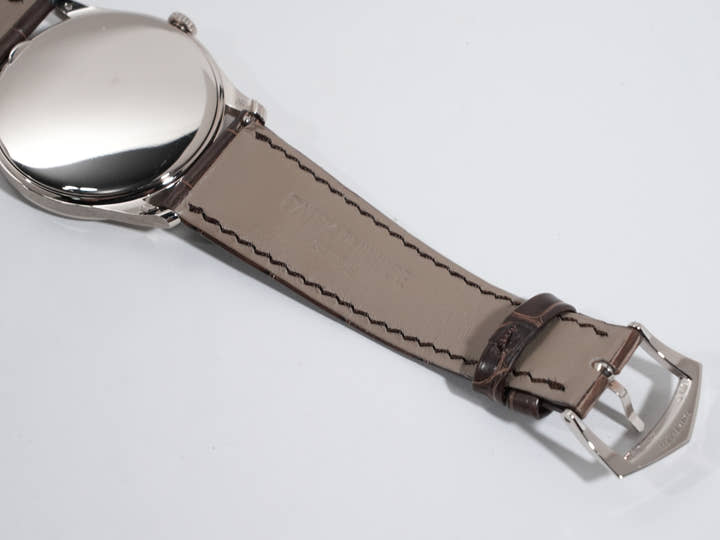 Patek Philippe Calatrava Ref. 5196G-001 White Gold Silver Dial