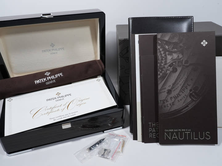 パテックフィリップ ノーチラス プチコンプリケーション Ref.5712/1A-001 ステンレススチール ブルー文字盤