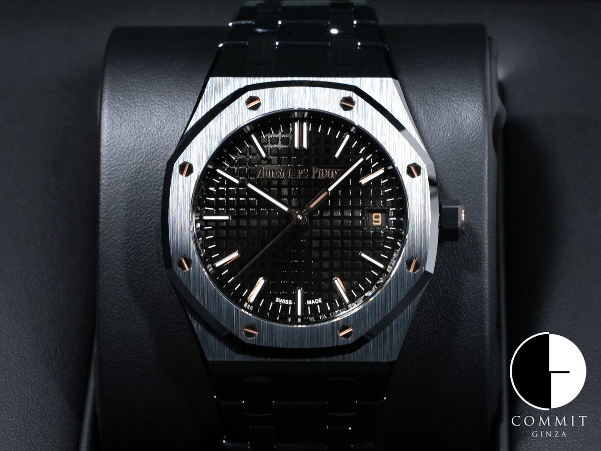 オーデマピゲ ロイヤルオーク Ref.77350CE.OO.1266CE.03.A ブラックセラミック ブラック文字盤