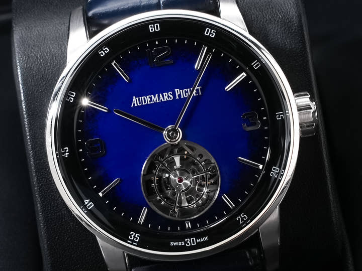 オーデマピゲ CODE 11.59 バイ オーデマ ピゲ フライング トゥールビヨン Ref.26396BC.OO.D321CR.01 ホワイトゴールド ブルーアヴェンチュリンエナメル文字盤