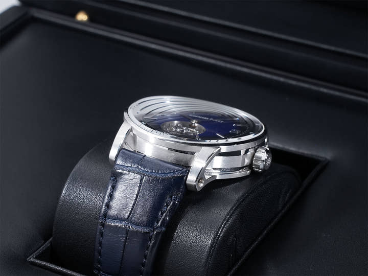 オーデマピゲ CODE 11.59 バイ オーデマ ピゲ フライング トゥールビヨン Ref.26396BC.OO.D321CR.01 ホワイトゴールド ブルーアヴェンチュリンエナメル文字盤