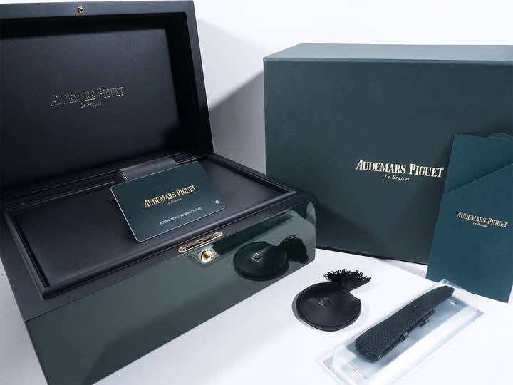 オーデマピゲ CODE 11.59 バイ オーデマ ピゲ Ref.26399CR.OO.D002CR.01 ホワイトゴールド/ピンクゴールド オープンワーク文字盤