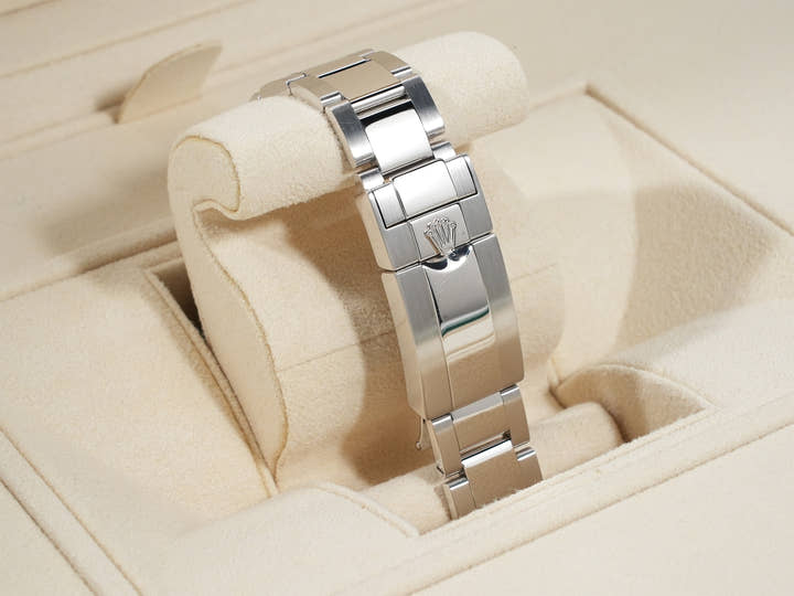 ロレックス デイトナ Ref.116506A プラチナ アイスブルー文字盤