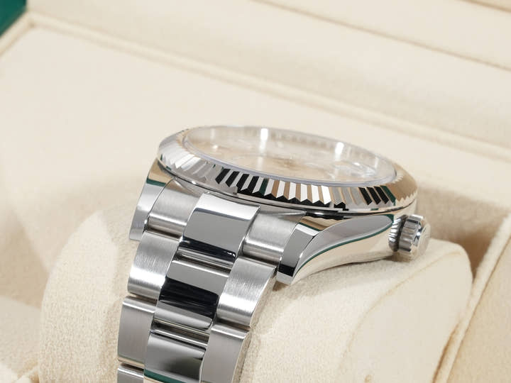 ロレックス スカイドゥエラー Ref.326934 ステンレススチール/ホワイトゴールド ホワイト文字盤 オイスターブレスレット