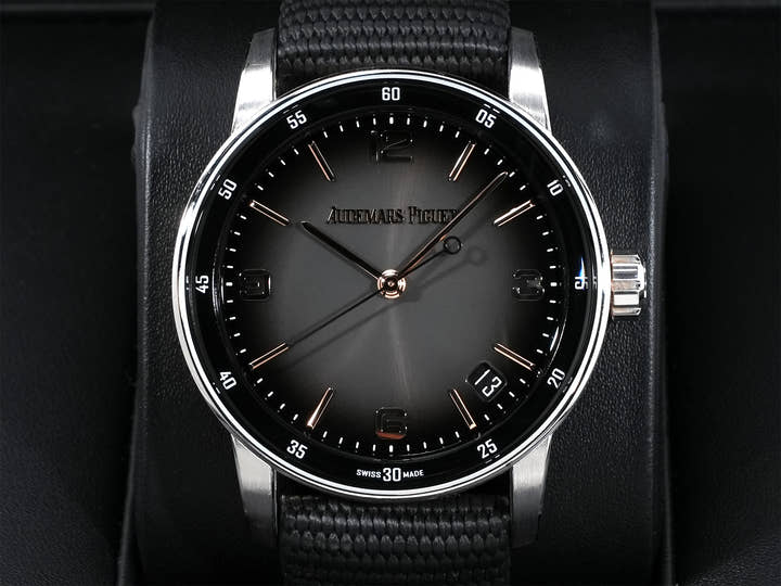 オーデマピゲ CODE 11.59 バイ オーデマ ピゲ Ref.15210CR.OO.A002KB.01 ホワイトゴールド/ピンクゴールド グレーラッカー文字盤