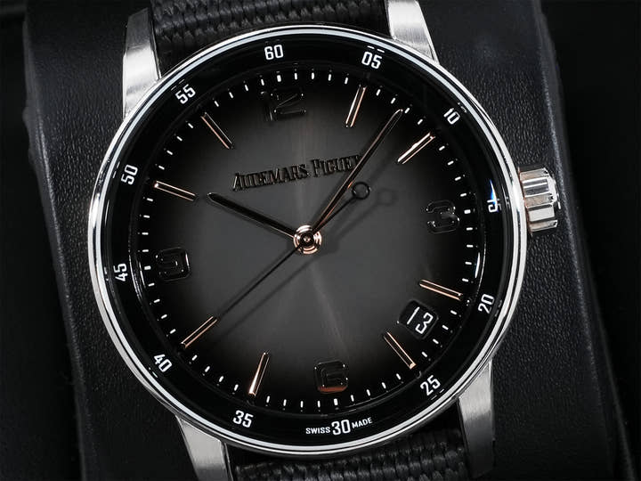 オーデマピゲ CODE 11.59 バイ オーデマ ピゲ Ref.15210CR.OO.A002KB.01 ホワイトゴールド/ピンクゴールド グレーラッカー文字盤