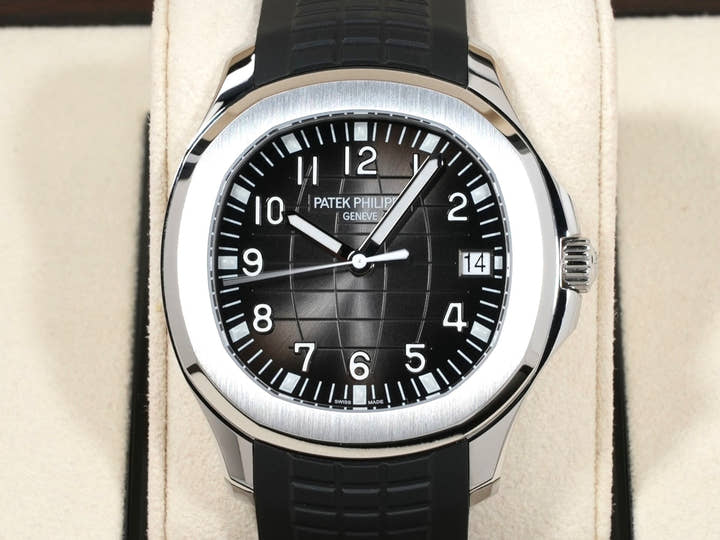 パテックフィリップ アクアノート Ref.5167A-001 ステンレススチール ブラック文字盤