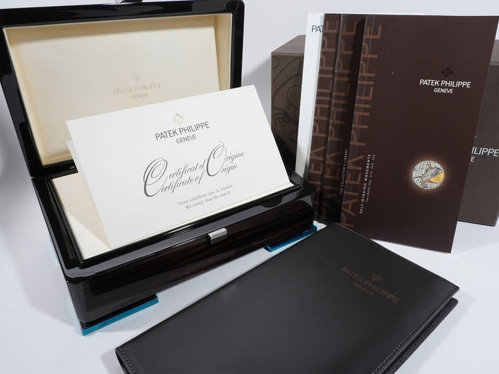 Patek Philippe Calatrava Ref. 5296G-010 White Gold Silver Dial