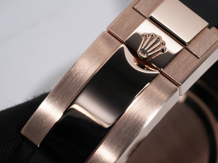 ロレックス デイトナ Ref.116515LN エバーローズゴールド チョコレート/ブラック文字盤