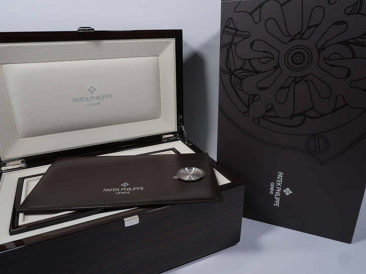 Patek Philippe Minute Repeater Ref. 5078G-010 White Gold with Black Enamel Dial