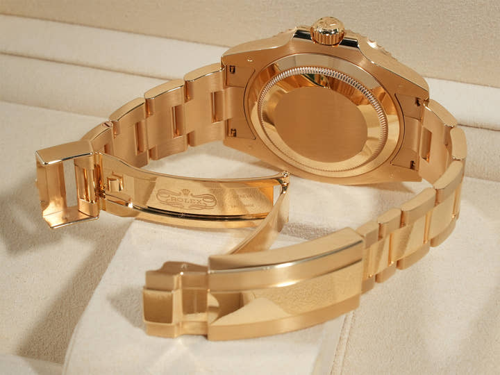 Rolex Submariner Date Ref. 126618LB Yellow Gold Blue Dial