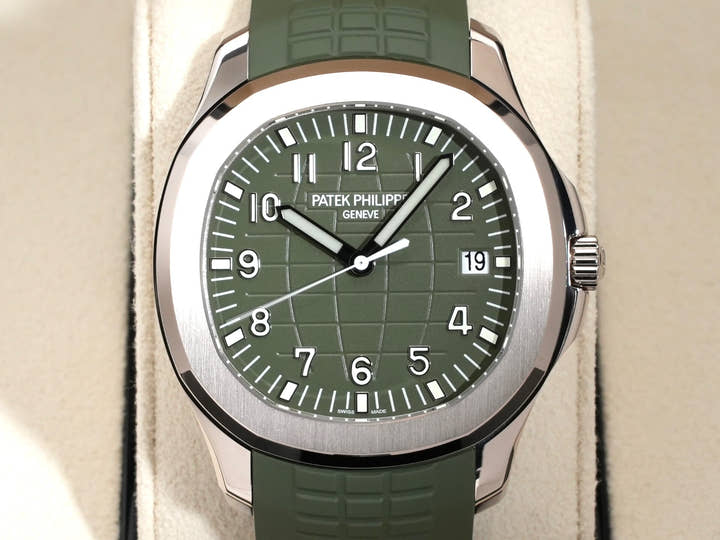 Patek Philippe Aquanaut Ref. 5168G-010 White Gold, Khaki Green Dial