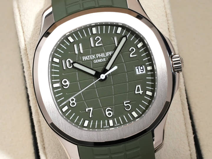 Patek Philippe Aquanaut Ref. 5168G-010 White Gold, Khaki Green Dial