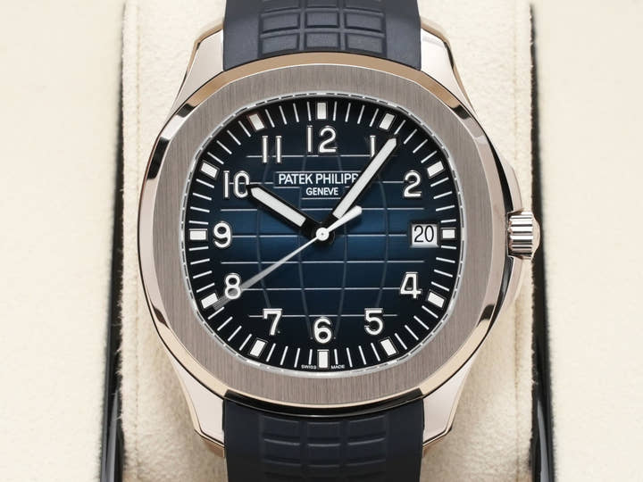 パテックフィリップ アクアノート Ref.5168G-001 ホワイトゴールド ミッドナイトブルー文字盤