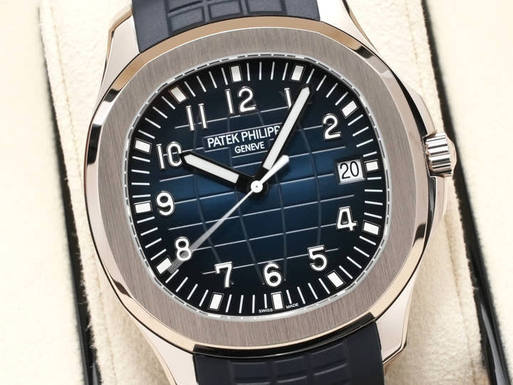 パテックフィリップ アクアノート Ref.5168G-001 ホワイトゴールド ミッドナイトブルー文字盤