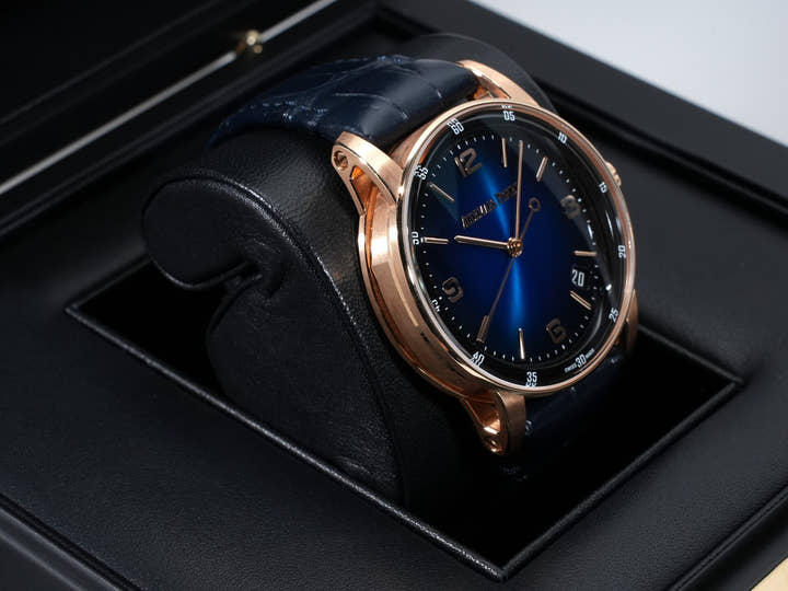 オーデマピゲ CODE 11.59 バイ オーデマ ピゲ Ref.15210OR.OO.A028CR.01 ピンクゴールド スモークブルーラッカー文字盤