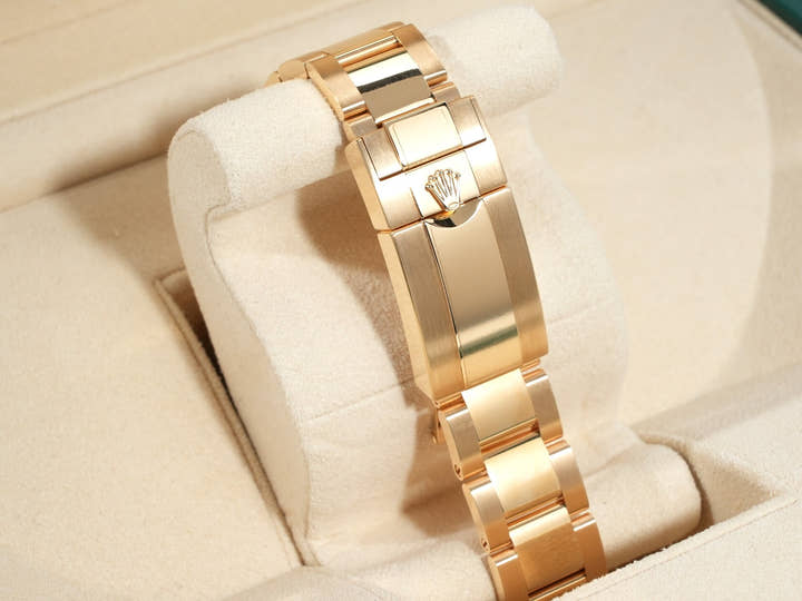 Rolex Daytona Ref. 116508 Yellow Gold Green Dial