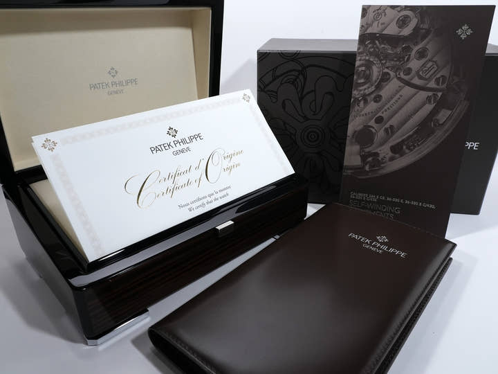 パテックフィリップ カラトラバ Ref.5227R-001 ローズゴールド アイボリー文字盤