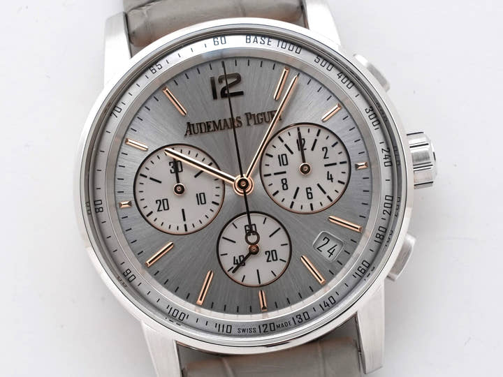 オーデマピゲ CODE 11.59 バイ オーデマ ピゲ クロノグラフ Ref.26393CR.OO.A009CR.01 ホワイトゴールド/ピンクゴールド シルバー文字盤