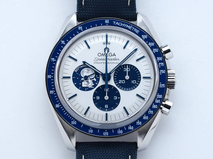 オメガ スピードマスター 記念モデル コーアクシャル マスター クロノメーター クロノグラフ 42MM Ref.310.32.42.50.02.001 シルバー文字盤 未使用 39otncwn