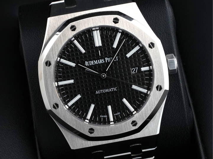 オーデマピゲ ロイヤルオーク Ref.15400ST.OO.1220ST.01.A ステンレススチール ブラック文字盤