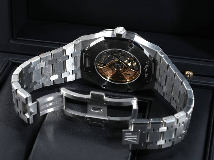 オーデマピゲ ロイヤルオーク Ref.15400ST.OO.1220ST.01.A ステンレススチール ブラック文字盤