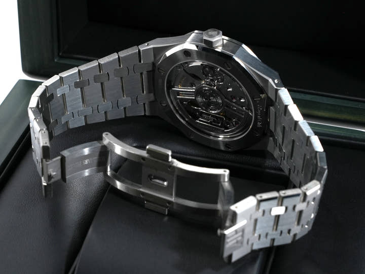 オーデマピゲ ロイヤルオーク 50周年記念 Ref.15510ST.OO.1320ST.03 ステンレススチール シルバー文字盤