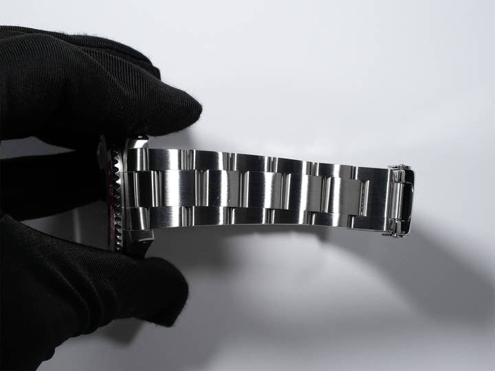 Rolex GMT-Master II Ref. 16710 Stainless Steel Black Dial Oyster Bracelet