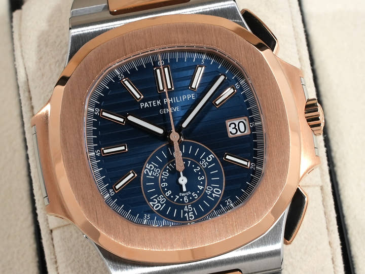 パテックフィリップ ノーチラス クロノグラフ Ref.5980/1AR-001 ステンレススチール/ローズゴールド ブルー文字盤