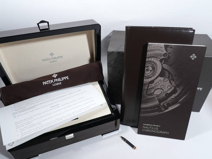 パテックフィリップ ノーチラス クロノグラフ Ref.5980/1AR-001 ステンレススチール/ローズゴールド ブルー文字盤