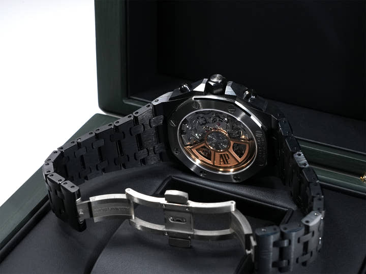 オーデマピゲ ロイヤルオーク オフショア クロノグラフ Ref.26238CE.OO.1300CE.01 ブラックセラミック ブラック文字盤