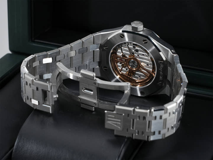 Audemars Piguet Royal Oak Ref. 15550ST.OO.1356ST.08 Stainless Steel Light Blue Dial